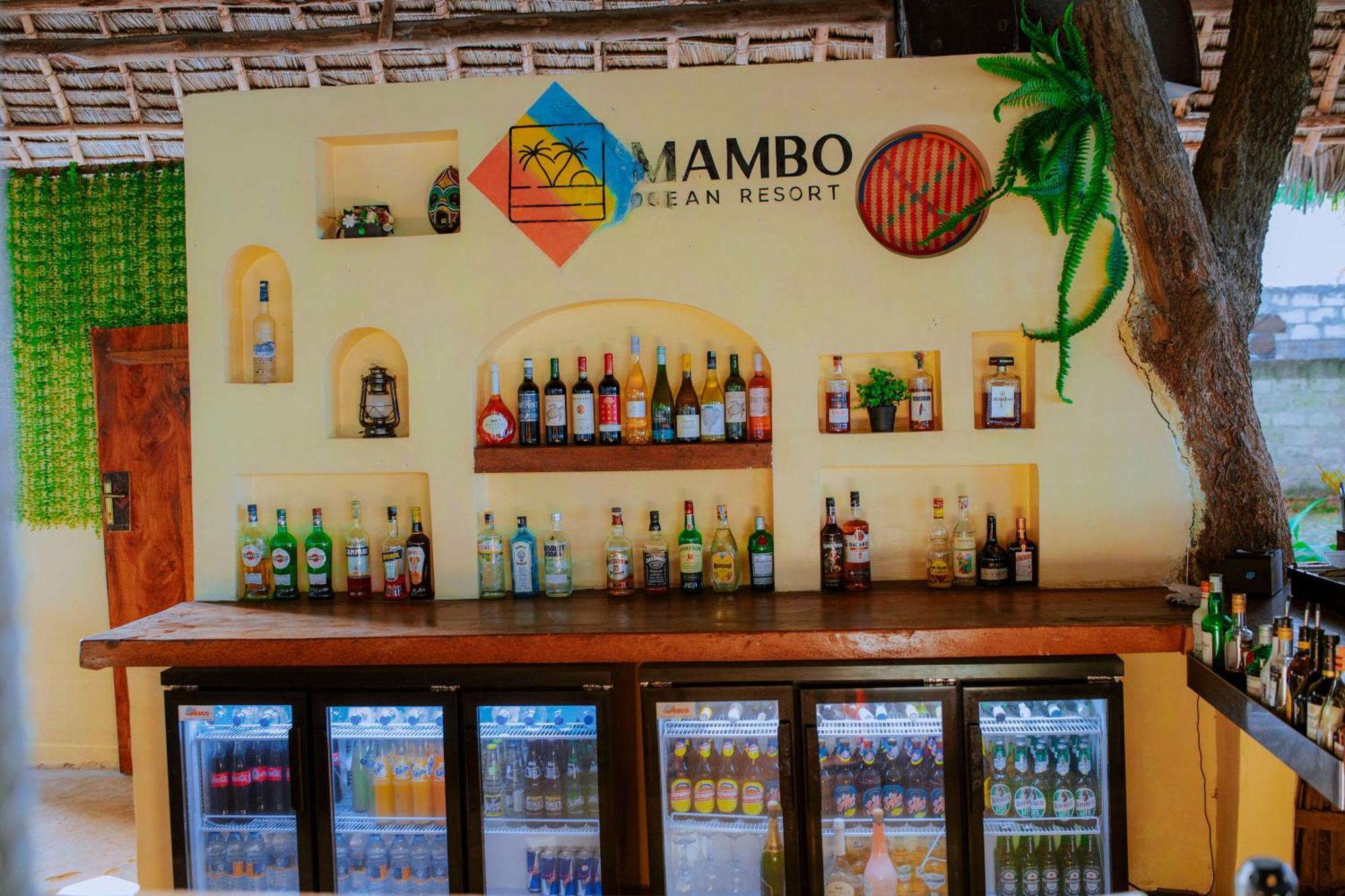 Mambo Ocean Resort プワニ・チャンガーニ エクステリア 写真